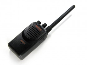 Радиостанция носимая Motorola Mag One MP300